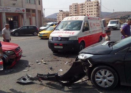 خمس إصابات في 13 حادث سير خلال الـ 24 ساعة الماضية في غزة