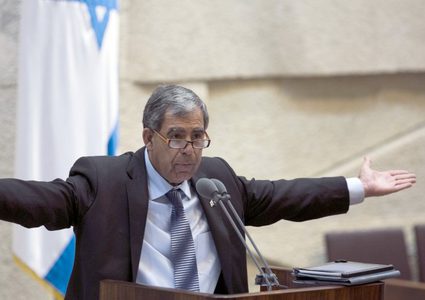 رئيس الكنيست يعارض تشريع سريع لقانون يمنع متهم من تشكيل حكومة