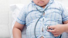 اكتشاف الصلة بين بدانة الأطفال وانخفاض الإدراك بمنتصف العمر