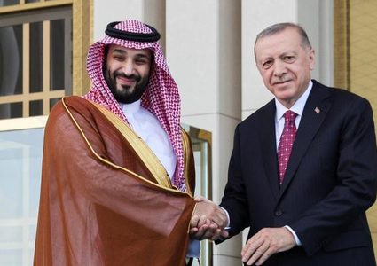 ولي العهد السعودي يصل إلى تركيا