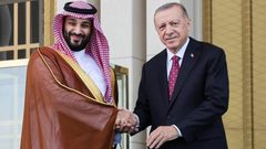 ولي العهد السعودي يصل إلى تركيا