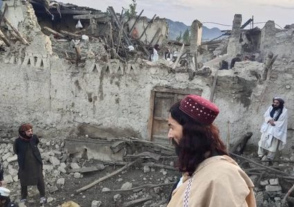 مئات القتلى في"زلزال عنيف" ضرب أفغانستان