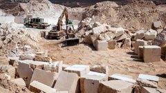 اتحاد صناعة الحجر والرخام يحذر من مخاطر تسلل الحجر المستورد الى السوق المحلية