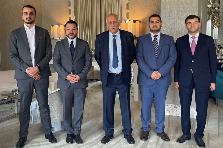 الرجوب يبحث تعزيز التعاون مع رئيس منتدى شباب التعاون الإسلامي
