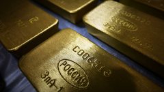 بريطانيا وأميركا واليابان وكندا تحظر واردات الذهب من روسيا