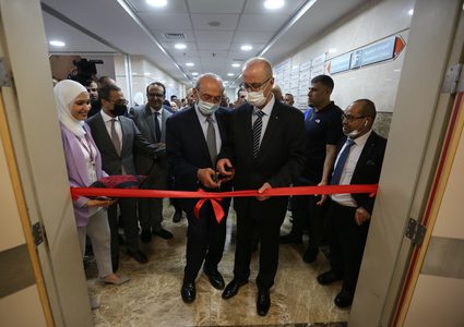 افتتاح المركز الجامعي لجراحة الكلى والمسالك البولية في مستشفى النجاح الوطني