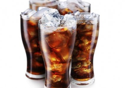 مشروبات احذر من تناولها في فصل الصيف