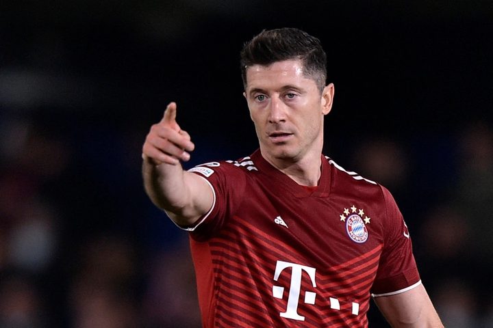 برشلونة يعود بعرض أخير لحسم صفقة ليفاندوفسكي