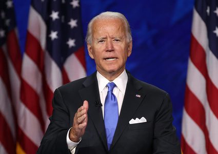 بايدن يؤكد تماسك الناتو ويتوعد روسيا بدفع "الثمن الباهظ"