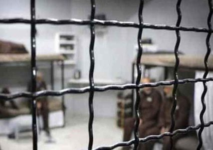 المعتقلون الإداريون يواصلون مقاطعة محاكم الاحتلال لليوم الـ 182