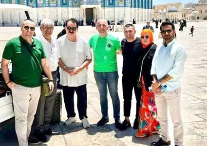 الفنان التركي إبراهيم تاتليساس يزور المسجد الأقصى