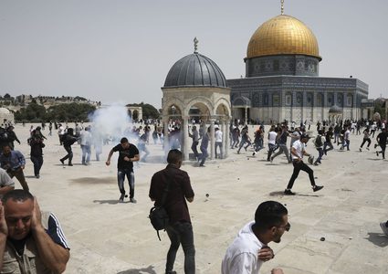 "الخارجية" تطالب بموقف دولي ضاغط لوقف الحفريات التهويدية أسفل الأقصى وفي محيطه