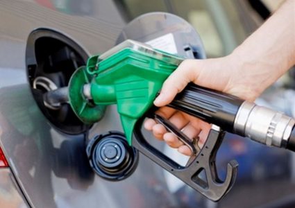 رئيس الهيئة العامة للبترول: عودة الاستقرار لمحطات تعبئة الوقود