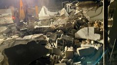 هدم قاعة أفراح في قلنسوة