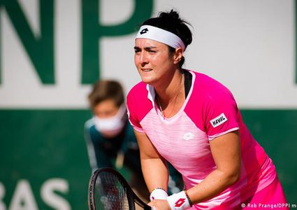 التونسية أنس جابر تتأهل لنصف نهائي بطولة ويمبلدون