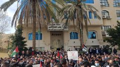 اعتصام ومسيرة للمحامين في رام الله رفضا لانفاذ قرارات بقوانين