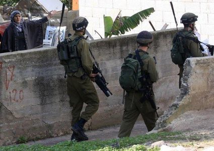 الاحتلال يداهم عددا من المنازل في بيت لحم