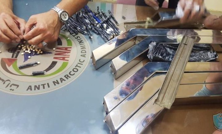 الشرطة: إحباط تهريب الآلاف من حبوب "الكبتاجون" في الخليل كانت بطريقها لغزة