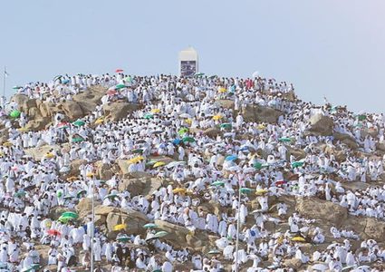 السعودية: نحو 900 ألف حاج للموسم الحالي