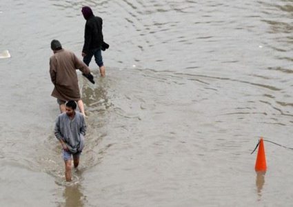 الهند: مقتل 16 شخصا جراء فيضانات بكشمير