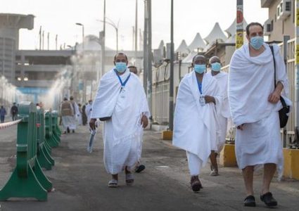 حجاج فلسطين يتوافدون الى مشعر منى