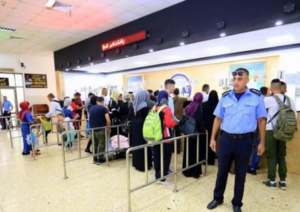 مغادرة 3 آلاف مسافر خلال فترة الصباح عبر معبر الكرامة