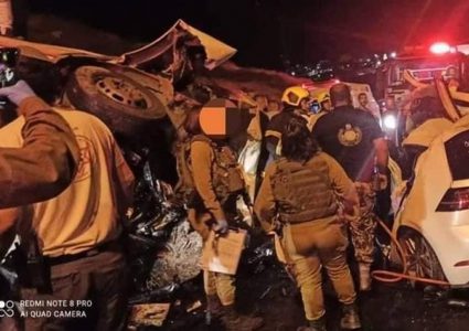مصرع أربعة مواطنين في حادث سير شمال الخليل