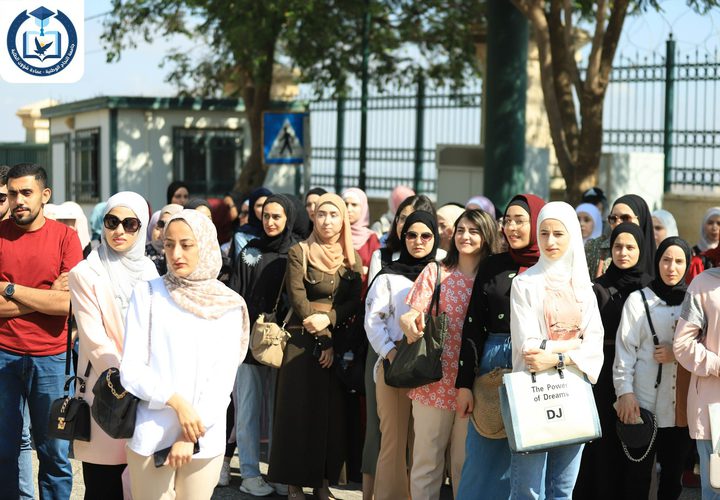 من تدريبات الطلبة الخريجين على مراسم حفلات التخرج للفوج 42، لكل من كليات (الهندسة وتكنولوجيا المعلومات، الزراعة والطب البيطري، الفنون الجميلة، الطب وعلوم الصحة، الدراسات العليا، العلوم)