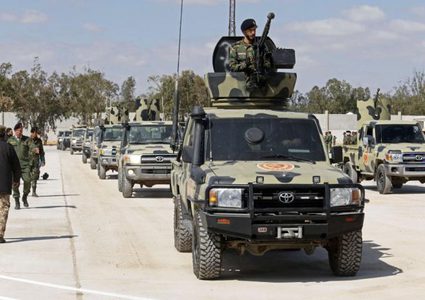 حشود عسكرية كبيرة تدخل العاصمة الليبية طرابلس