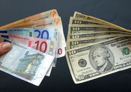 منذ عام 2002- تساوي سعر صرف اليورو والدولار