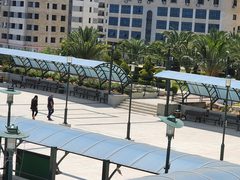 النجاح تلجأ للدوام الإلكتروني نتيجة إضراب وسائل النقل العام