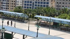 النجاح تلجأ للدوام الإلكتروني نتيجة إضراب وسائل النقل العام