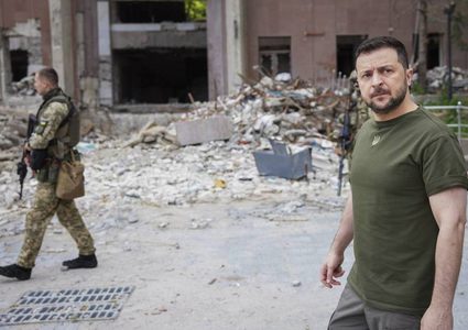 قتلى في هجوم روسي وسط أوكرانيا