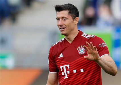 بايرن يوافق على عرض برشلونة الأخير لضم ليفاندوفسكي