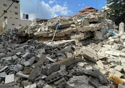 5 إصابات جراء انهيار مبنى قيد الإنشاء شمال طولكرم