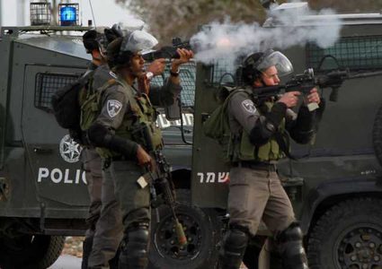 قوات الاحتلال تعتقل شابين من بلدة بيت فجار جنوب بيت لحم