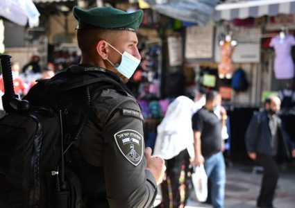 الاحتلال يعتقل 3 مقدسيين