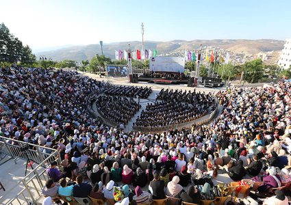 تخرّج طلبة كليات العلوم والطب وعلوم الصحة وكلية الدراسات العليا