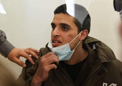 غداً..جلسة جديدة للأسير أحمد مناصرة للنظر في تمديد أمر عزله الانفرادي