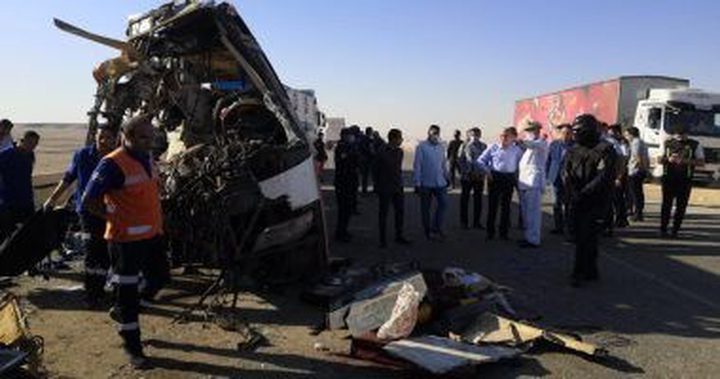 مصرع ٢٢ في حادث سير مروع في مصر