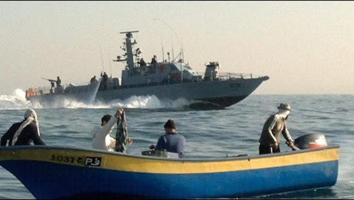 الاحتلال يستهدف الصيادين شمال قطاع غزة والأراضي الزراعية شمال شرق خان يونس