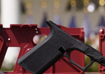 استطلاع:نصف الأمريكيين يتوقعون حربا اهلية