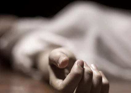 وفاة مواطنة طعنا بسكين وسط قطاع غزة