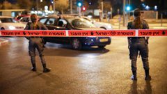 الاحتلال يشدد اجراءاته على حاجز الحمرا العسكري