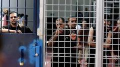 الاحتلال يمدد الاعتقال الإداري لأسير من جنين للمرة الثالثة