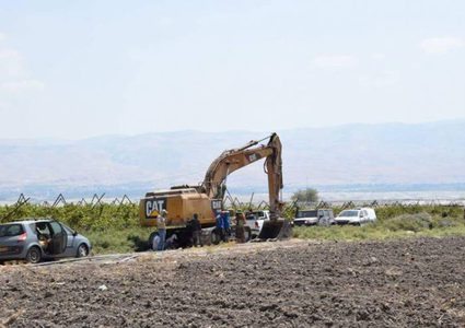 الاحتلال يستولي على شاحنة في الأغوار الشمالية