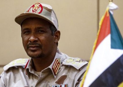 إسرائيل توافق على طلب اعتقال حميدتي فور وصوله تل أبيب