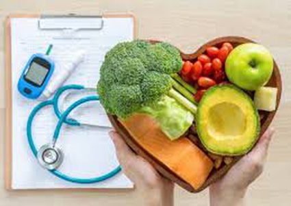 أهم العادات الغذائية التي تساعد على ضبط السكر في الدم