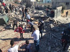 مشاهد من تفجير منزل الأسير يحيى مرعي في بلدة قراوة بني حسان