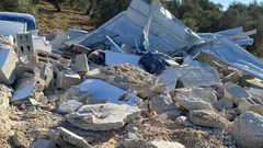 للمرة الرابعة: الاحتلال يهدم مقهى على مدخل يعبد جنوب غرب جنين